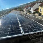 Detalle de paneles solares para autoconsumo