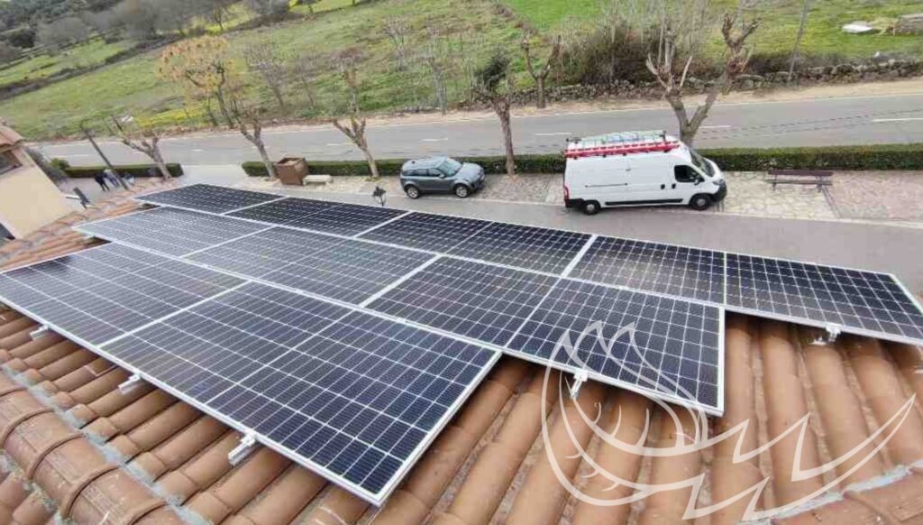 INSTALACIIÓN AUTOCONSUMO EN PUEBLO DE TOLEDO