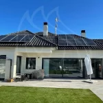 Instalación de paneles solares en vivienda