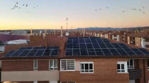 Instalación de autoconsumo residencial en bloque de viviendas