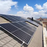 Instalación de paneles solares para autoconsumo en una vivienda