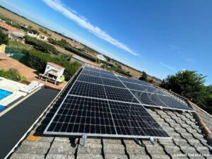Instalación de autoconsumo fotovoltaico en una vivienda de Cáceres