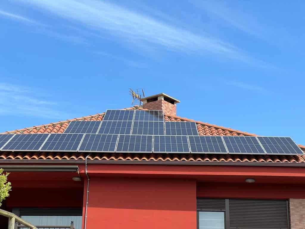 Instalación de paneles solares en Palencia