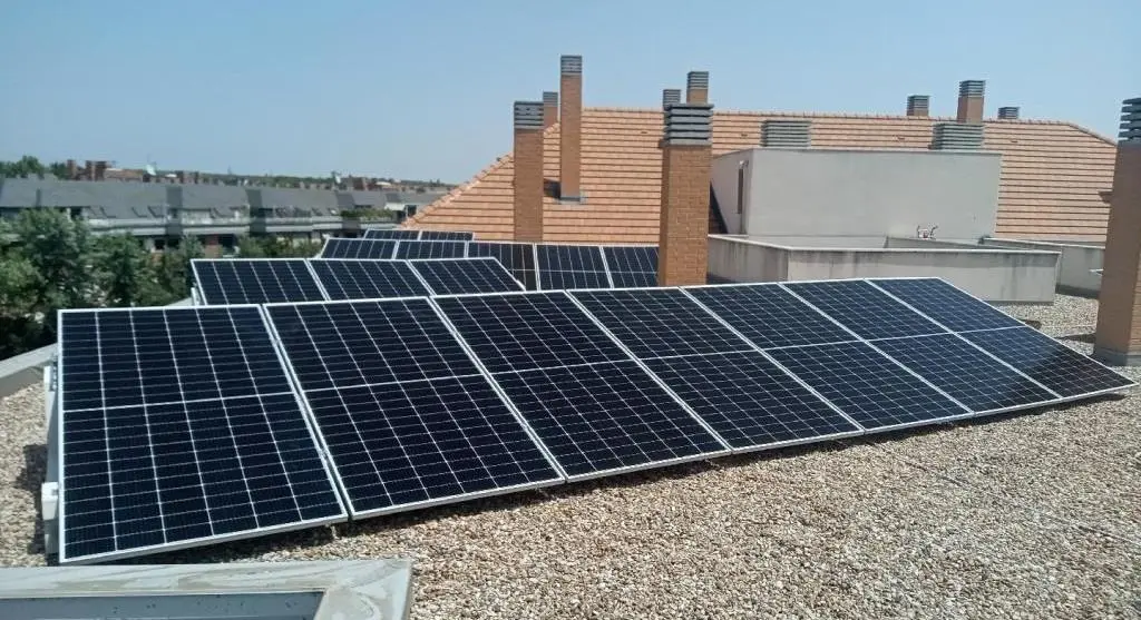 Instalación fotovoltaica en una Comunidad Solar