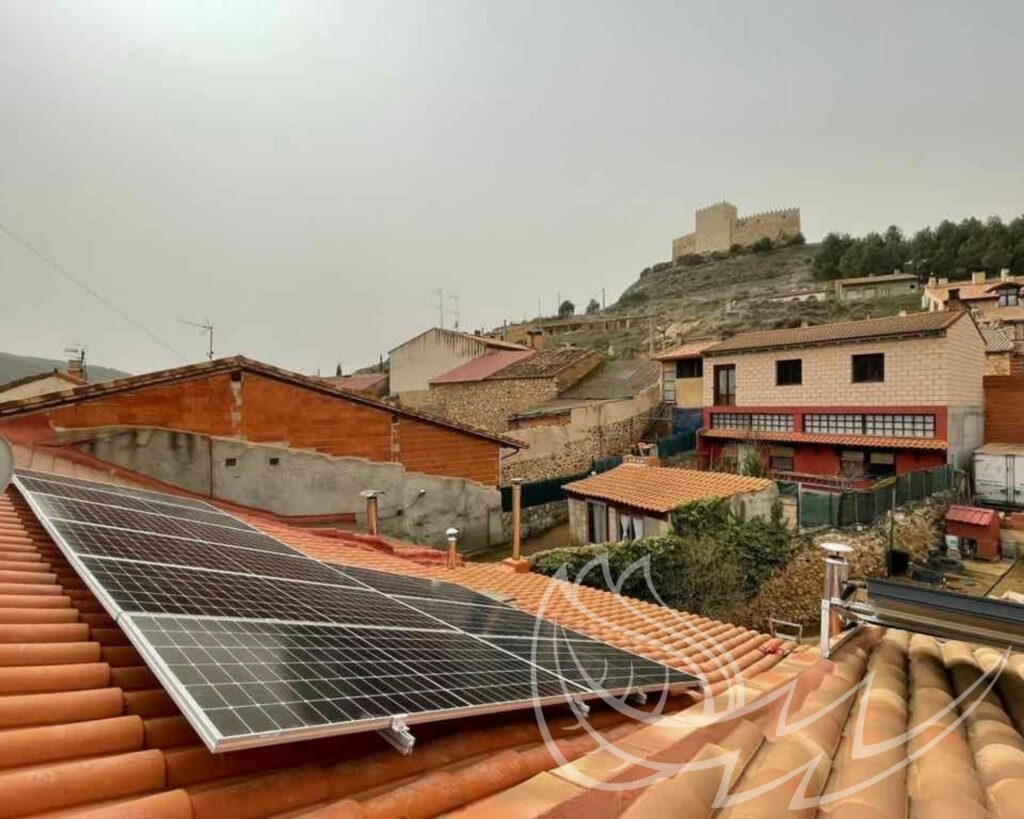 Instalación de autoconsumo en un pueblo de Valladolid