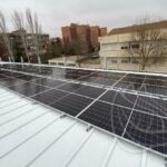 Paneles solares para autoconsumo en una empresa
