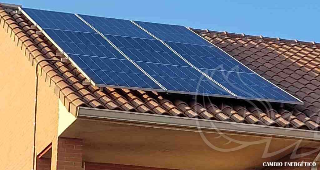 Instalación de autoconsumo fotovoltaico con batería en Yuncos